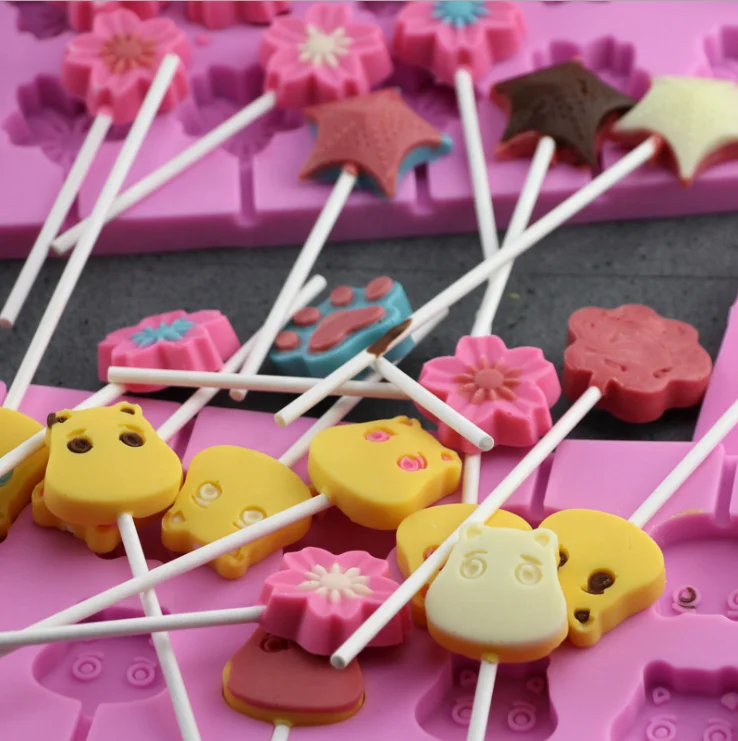 

Cartoon Round Bear Head Paw and Sakura Shape Hard Candy Chocolate Lollipop Silicone Molds with Stick, Pink, can be customized