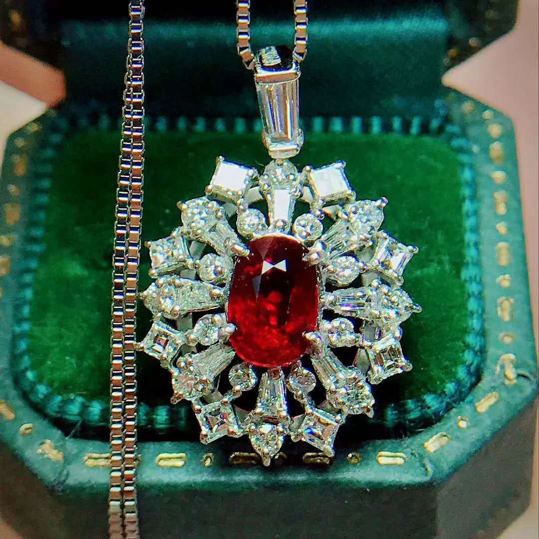 

Vintage Jewelry Full Inlay Crystal Red Zircon Europe America Luxury Necklaces Women Wedding Neck Chains Anniversary Gifts, Picture shows