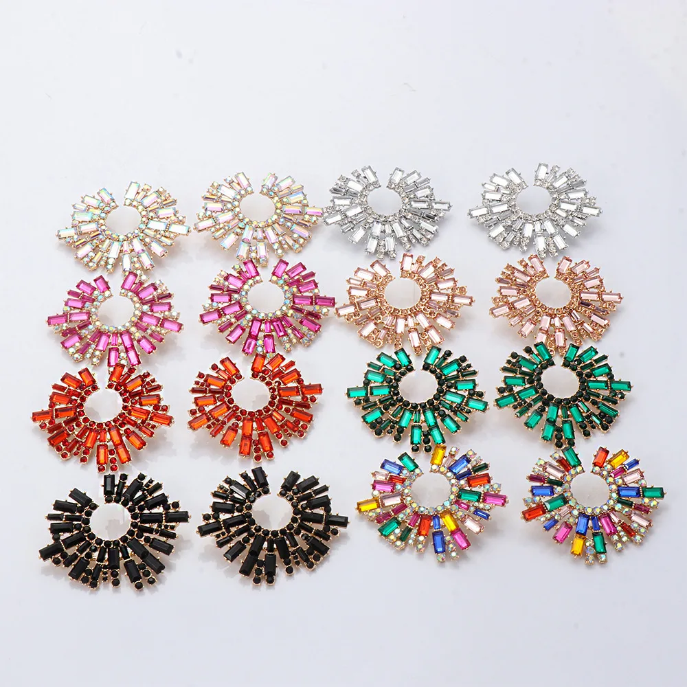 

Fashion Elegant Women Glass Drill Jewelry Colorful Diamond Round Stud Earrings Chic Ladies Crystal Rhinestone Earrings, Picture shows