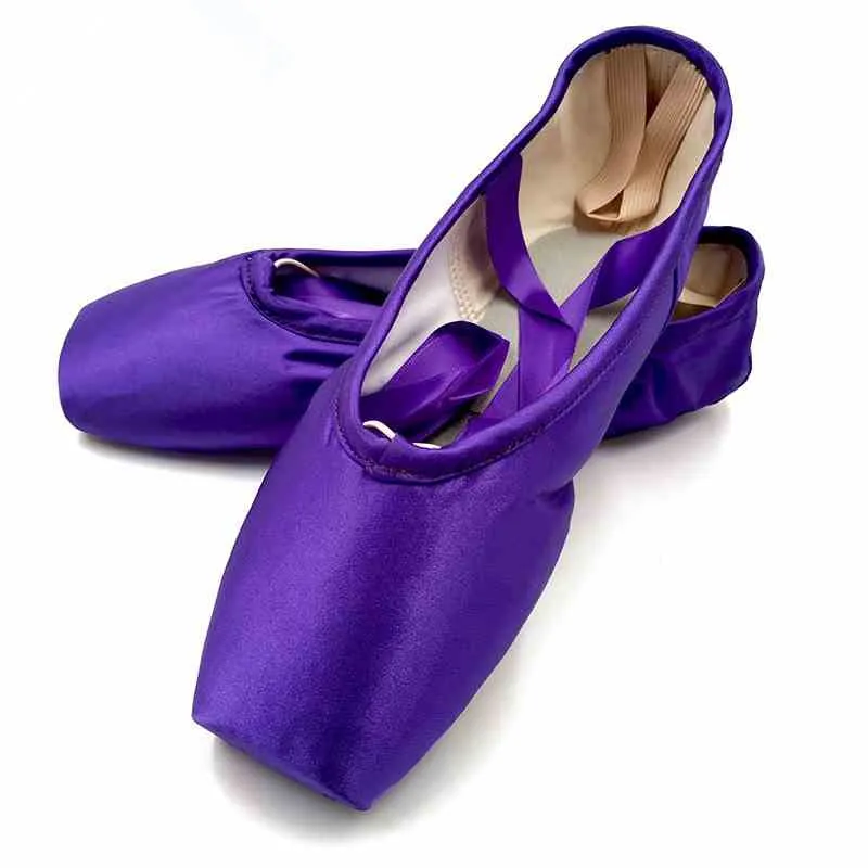
Wholesale Ballet Shoes Display Dance Quality Satin Ballet Pointe Shoes Girls Ballet Shoes 