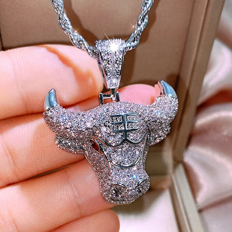 

Creative Bull Head Pendant Necklace for Male Fashion Hip Hop Iced Out Bling Pendant Necklace Men Gift Jewelry, Picture shows