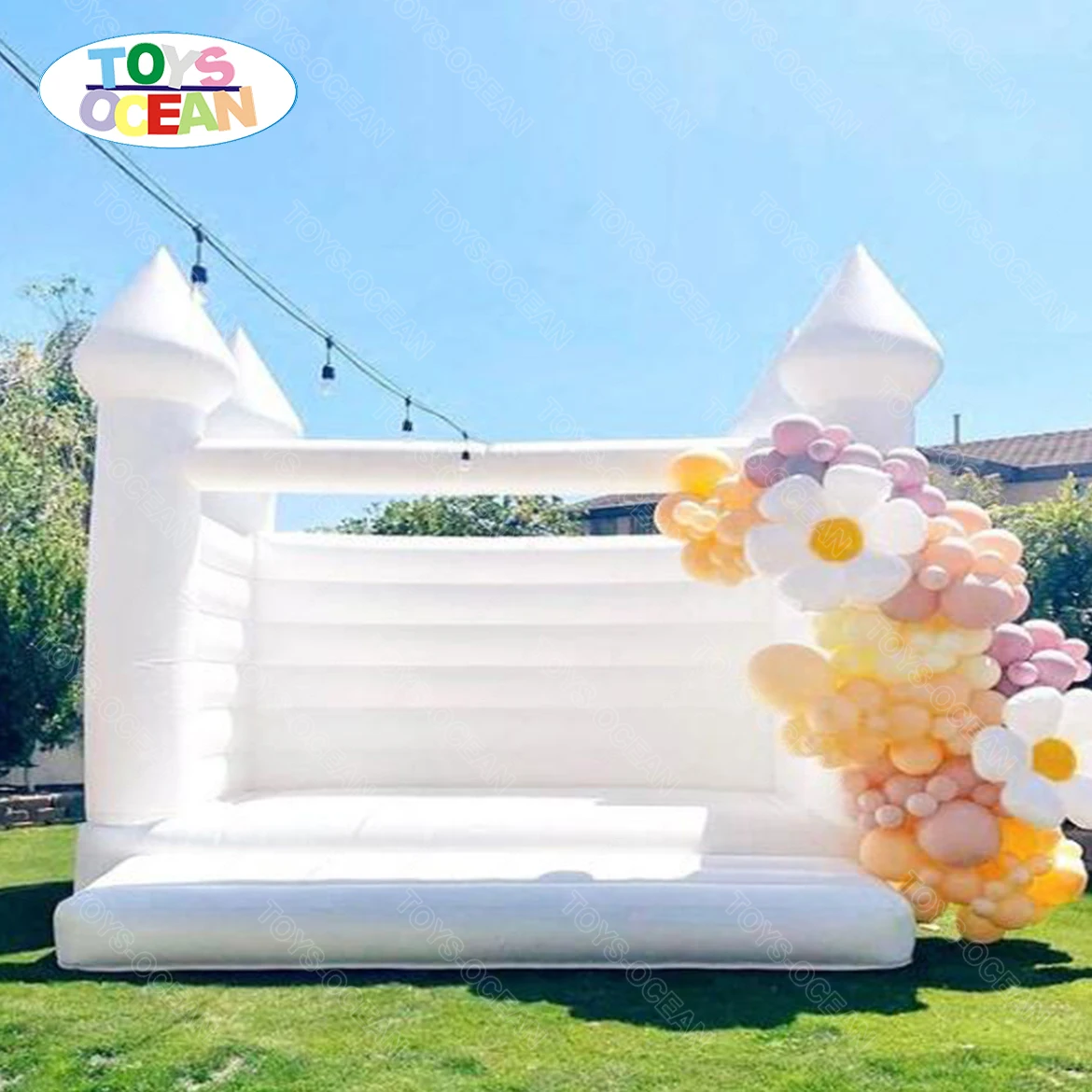 

Outdoor White Inflatable Wedding Bouncer Castle House