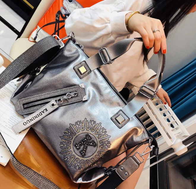 

TLB-8D427 Fashion soft PU leather large capacity handbag women crystal letter K shoulder bag