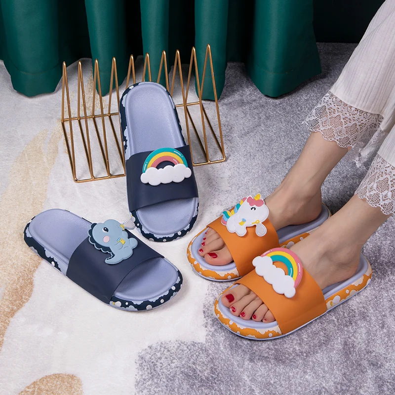 

Latest Slippers Comfortable Summer Home Bedroom Slippers Indoor Non-slip Leakage Shower Home PVC Slipper, 1pairs