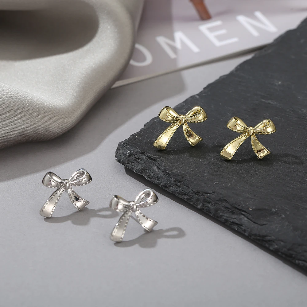

New Fashion Lovely Bow Earrings Shiny Zircon Bowknot Stud Earrings for women engagement jewelry, Antique bronze plated