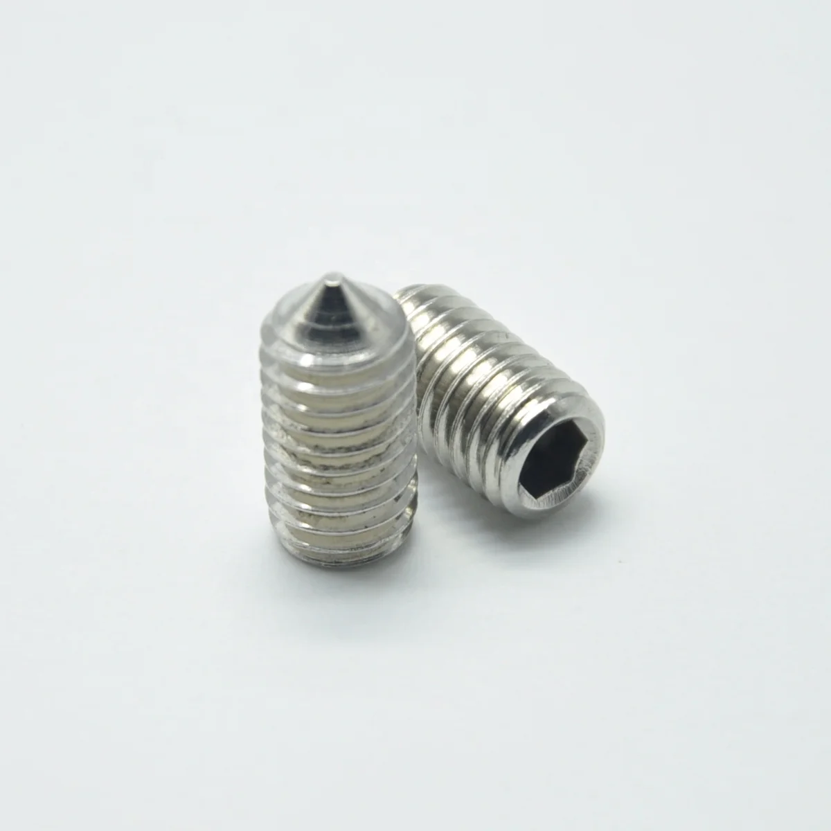 
DIN914 Hexagon socket set screws cone point 