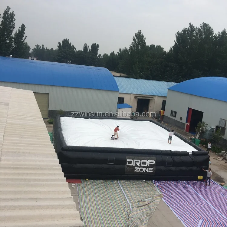 stunt airbag (6).jpg