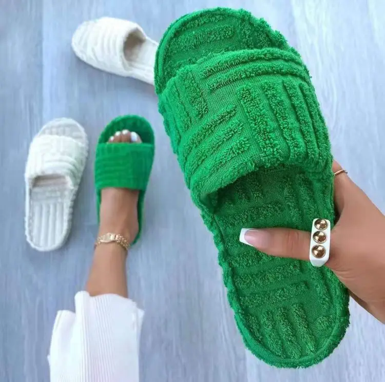 

Green Towel Material Women Slippers Slides bridal Lady footwear custom logo beach design fluff yeah slide slipper