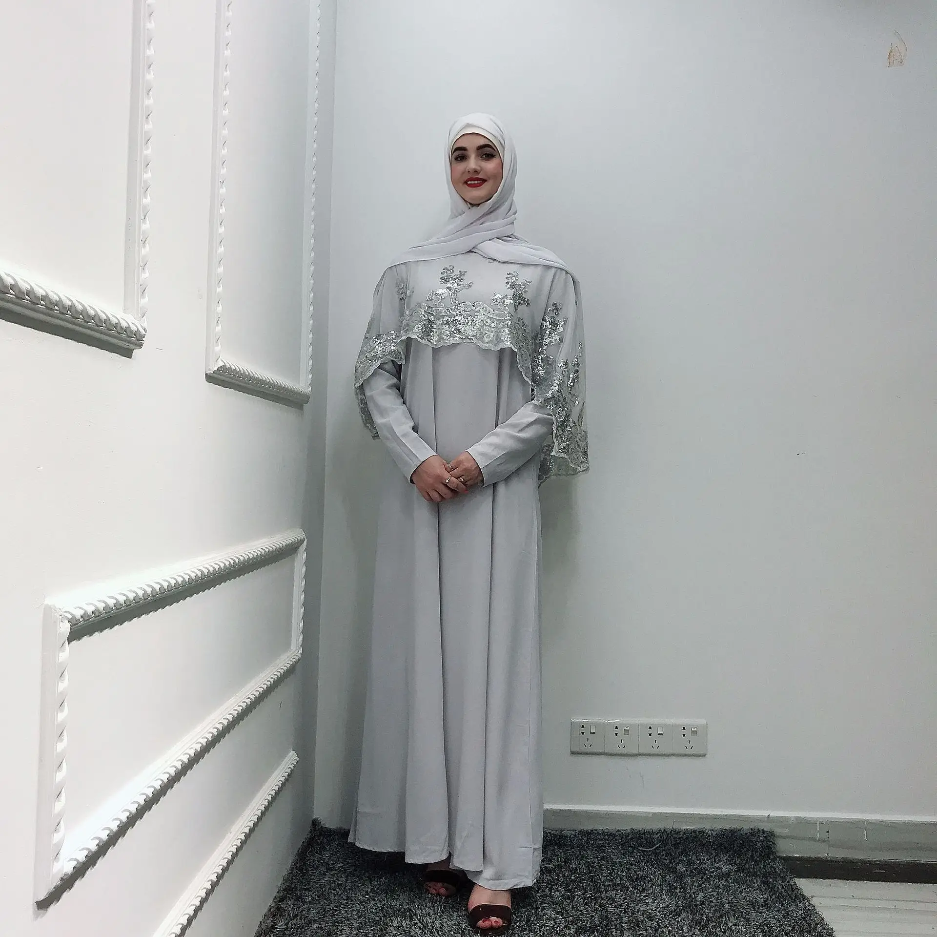

wholesale muslim women hijab abaya dress with shimmer shoulder shawls clothing