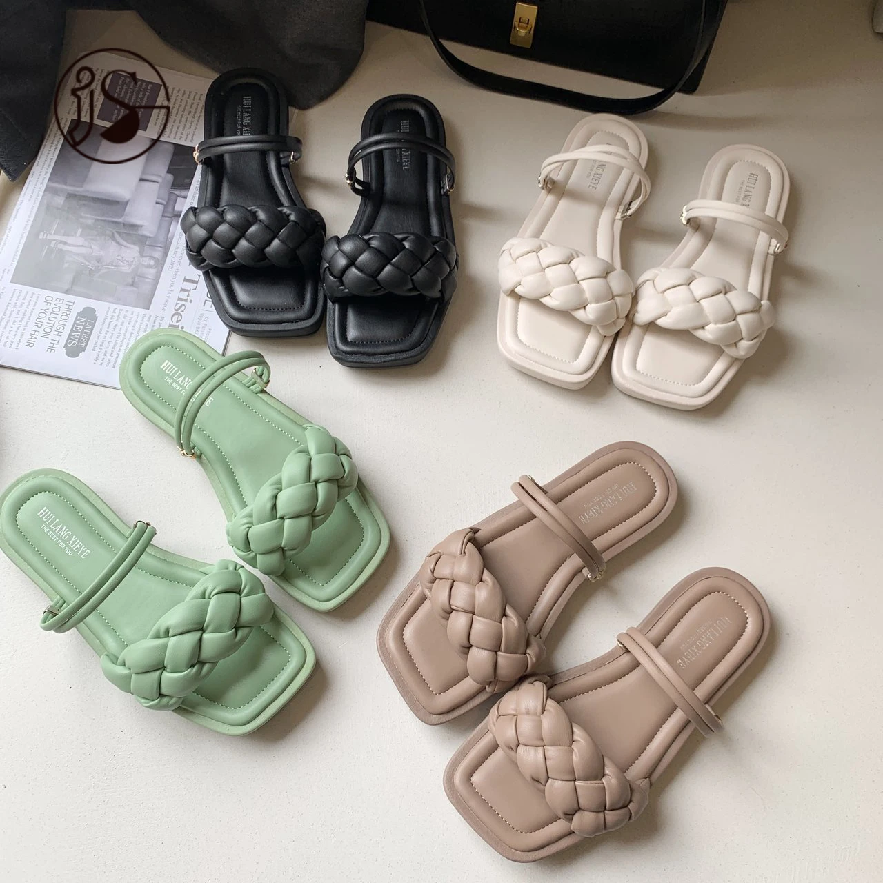 

Fashionable trend weave women slippers fancy colorful summer slides light hot sales soft women sandals 2021, Picture