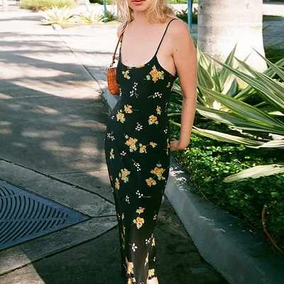

Spring And Summer New Women's Sexy Print V-neck Halter Strap Long Dresses