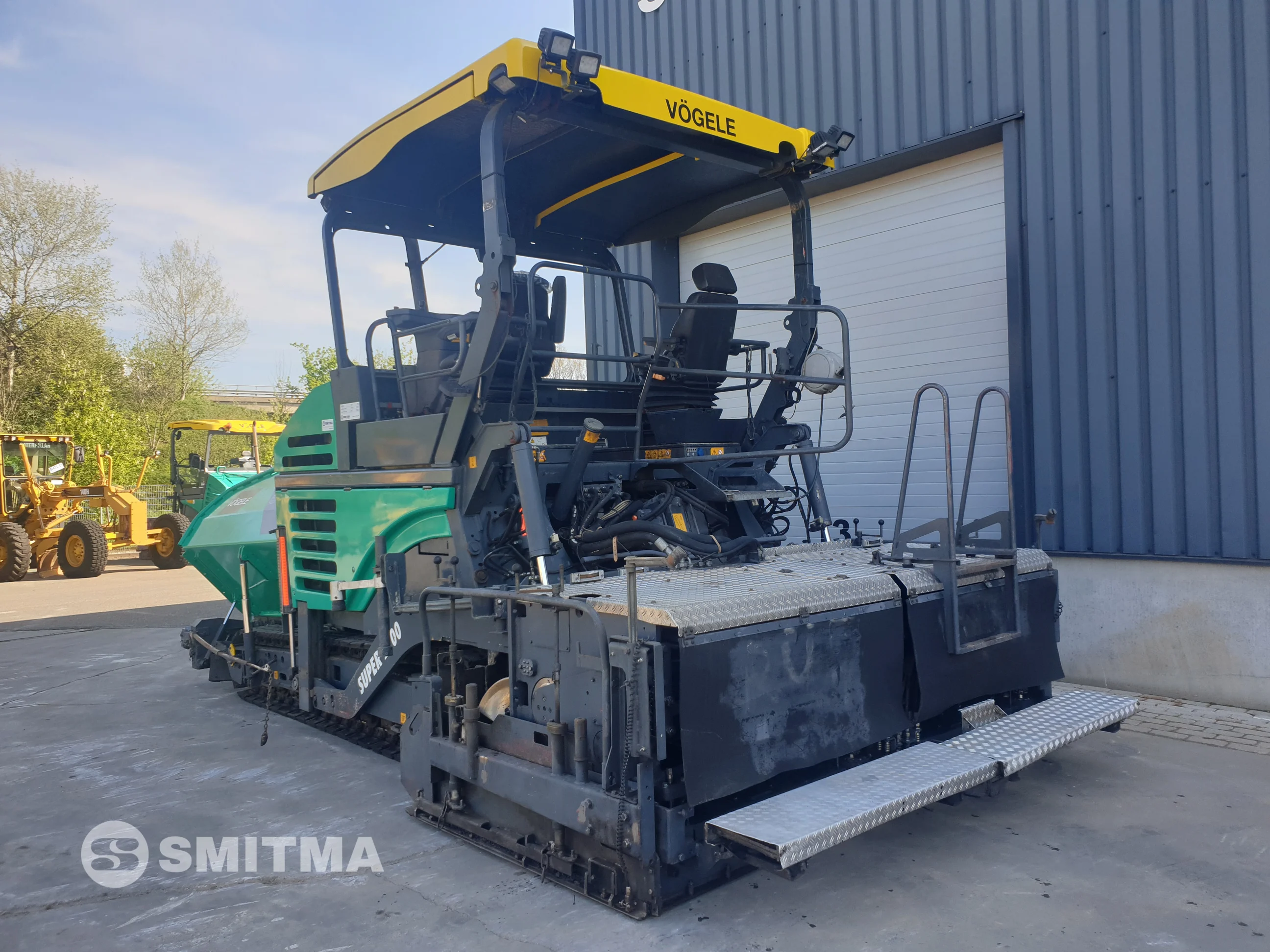 
VOGELE SUPER 2100-2 Asphalt Paver 