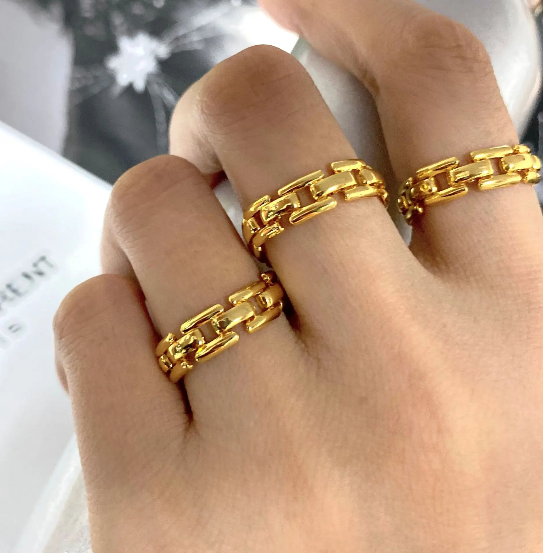 

Street Style European And American Style Chain Fashionable Temperament Ring Design Hollow Metal Ring, Picture shows