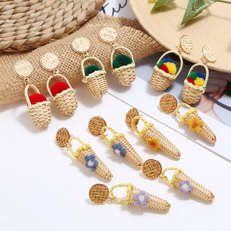 

Korean Style Exaggerated Handmade Bamboo Woven Rattan Straw Woven Bamboo Basket Trend Earrings Pendant