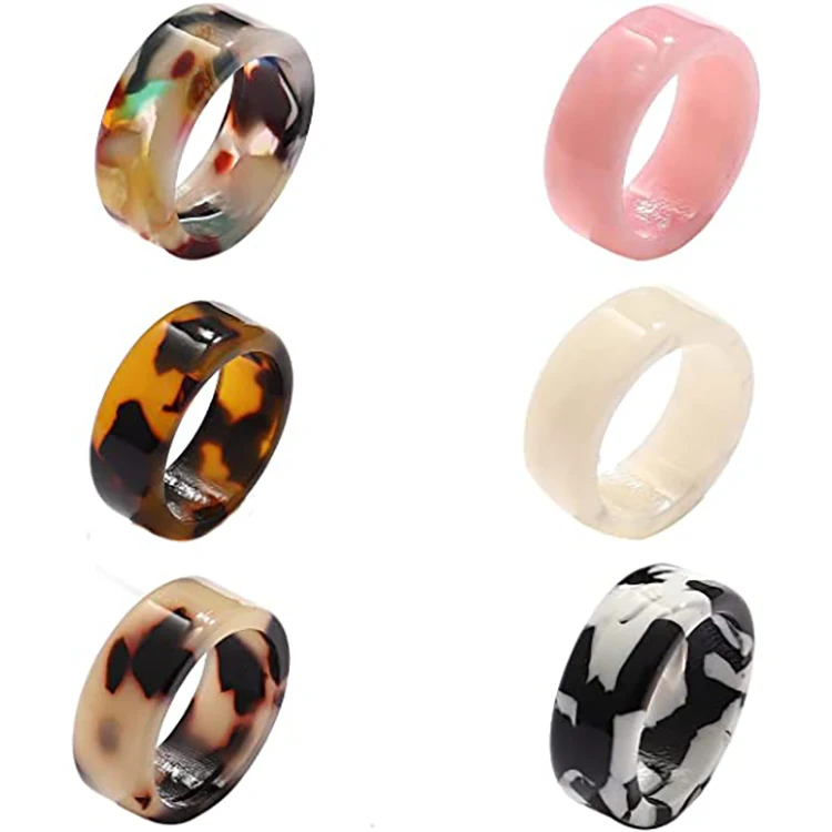 

Korean 2021 Newest Design Wholesale Acetate Board Ring Multi Color Ring Simple Jewelry Gifts Rings for Couple