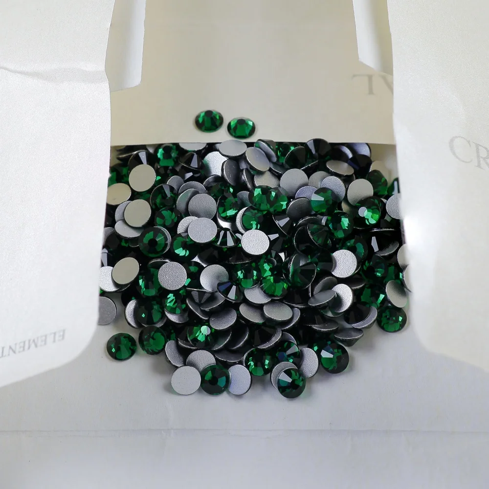 

Yantuo Non Hotfix Flatback Glass Rhinestone SS20 Rhinestone Emerald For Nail,Tumblers,Home Dec, Siam ab