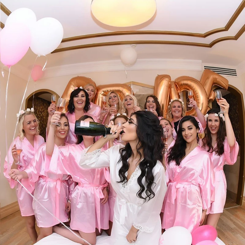 

2020 Wedding Robe Bridal Party Bridesmaid Robes