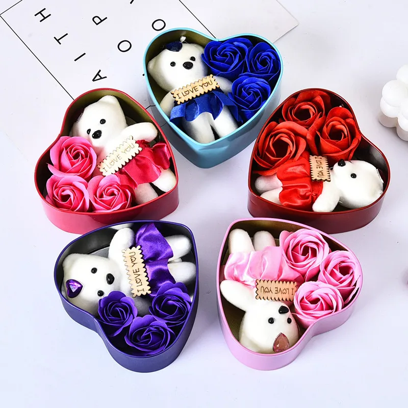 

2023 Heart-Shaped Mothers Day Gift 3pcs Soap Rose Flowers Bear Gift Box For Valentines Day Gift