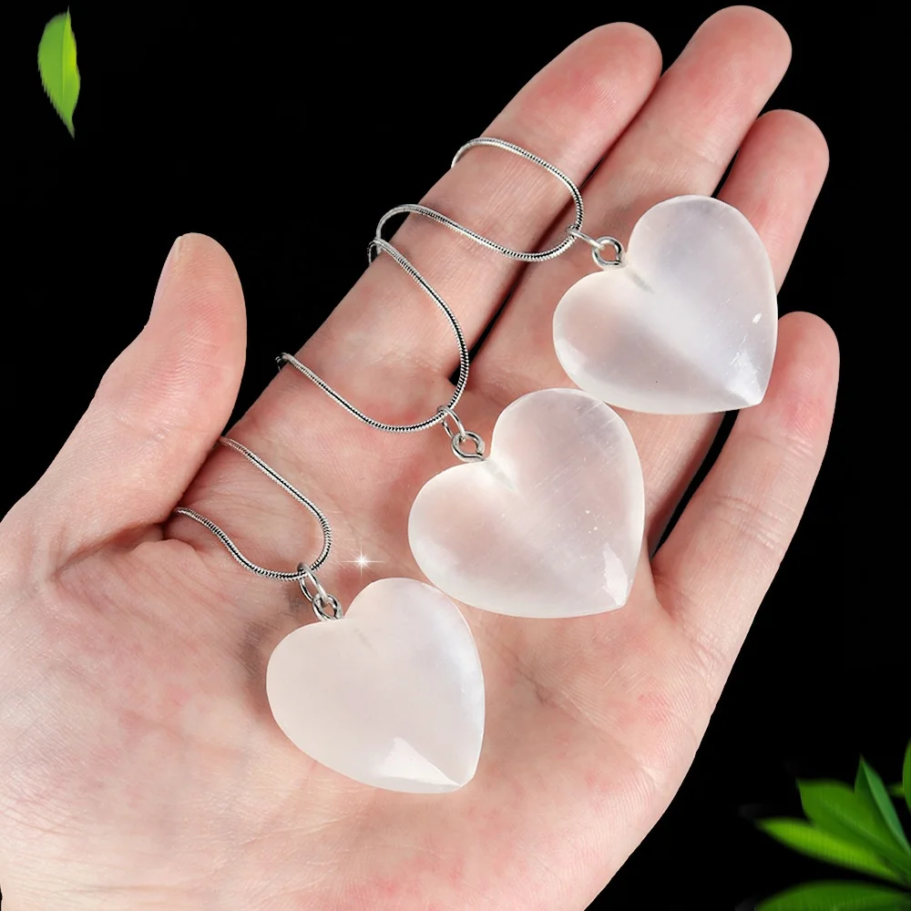 

White Cat Eye Crystal Pendant Natural Selenite Crystal Stone Heart Pendant Necklace For Women