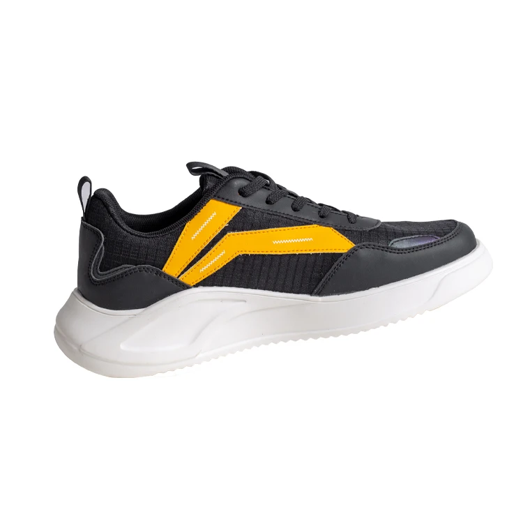 

Summer sports shoes for men are hot sellers, Black, white and beige
