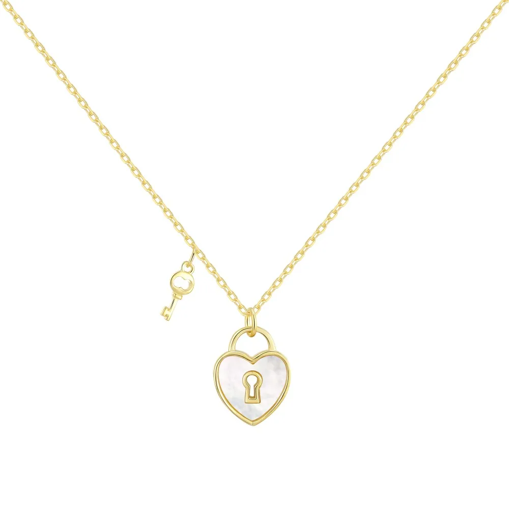 

Factory Price S925 Sterling Silver Love Heart Clasp Necklace Simple Lock Key Shape Pendant Chain 18K Gold Plated Necklaces Women