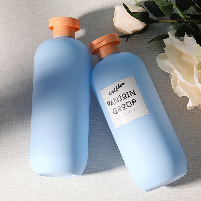 

500ml Light Blue Custom Body Milk Lotion Pump HDPE Plastic Cosmetic Soft Touch Feeling Shampoo Squeeze Bottle With Lotion Pump