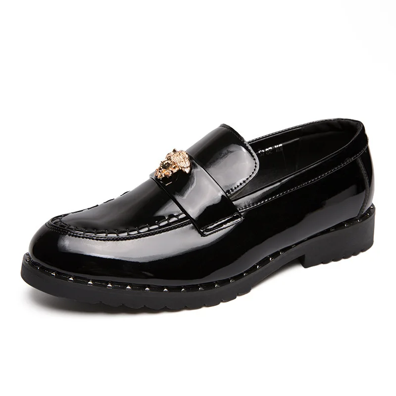

Patent leather loafers casual slip-on lazy bright young British hair stylist Korean men's leather shoes