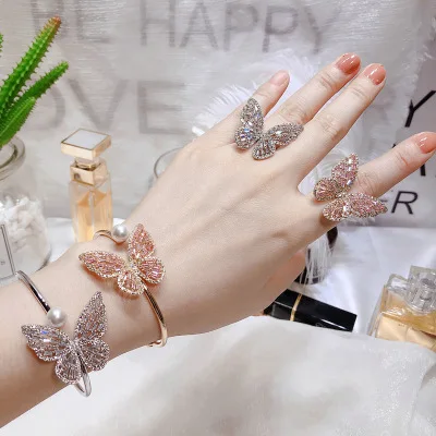 

Trendy Fashion Butterfly Crystal Open Rings for Women Butterflies Jewelry Wholesale, Gold, silver