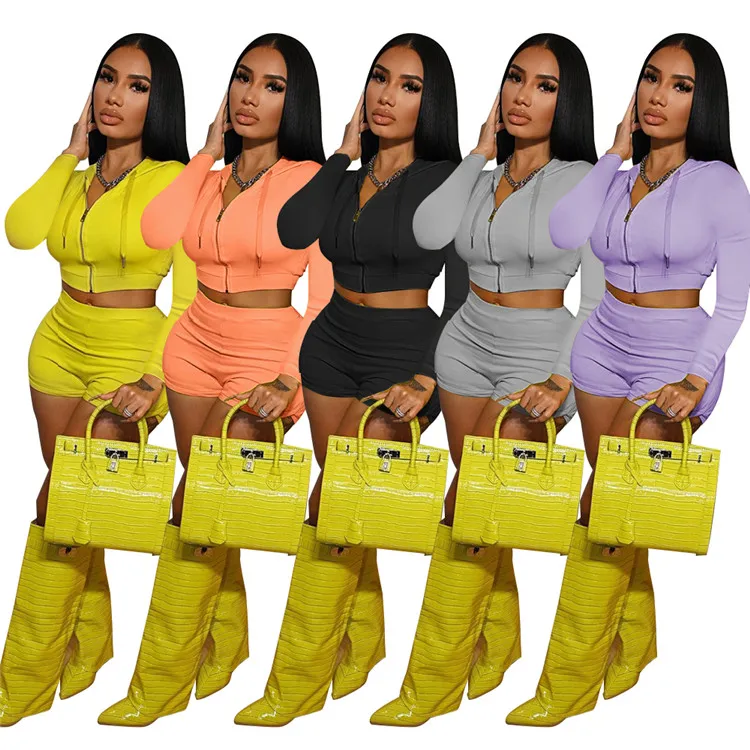 

Women Fall 2021 Hooded Slim Fit Shorts Sports Women Clothing Jogger Set Women 2 Piece Short Set Custom Logo, As picture