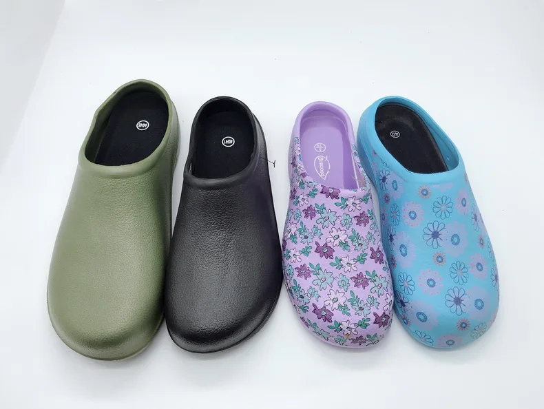 2024 China Factory Rubber Upper Steel Toe Safety Slipper for Chef , Kitchen Clog slippers