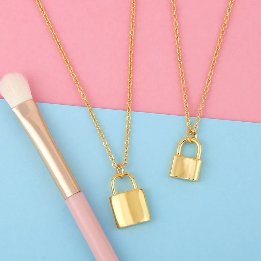 

Fashion jewelry women trendy new tiny brass lock gold plated padlock pendant necklace