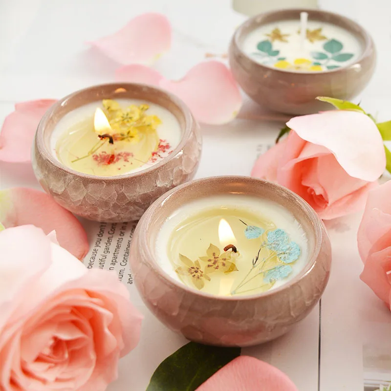 

INS style wholesale dried flower soy wax aroma gift scented candle with ceramic jar