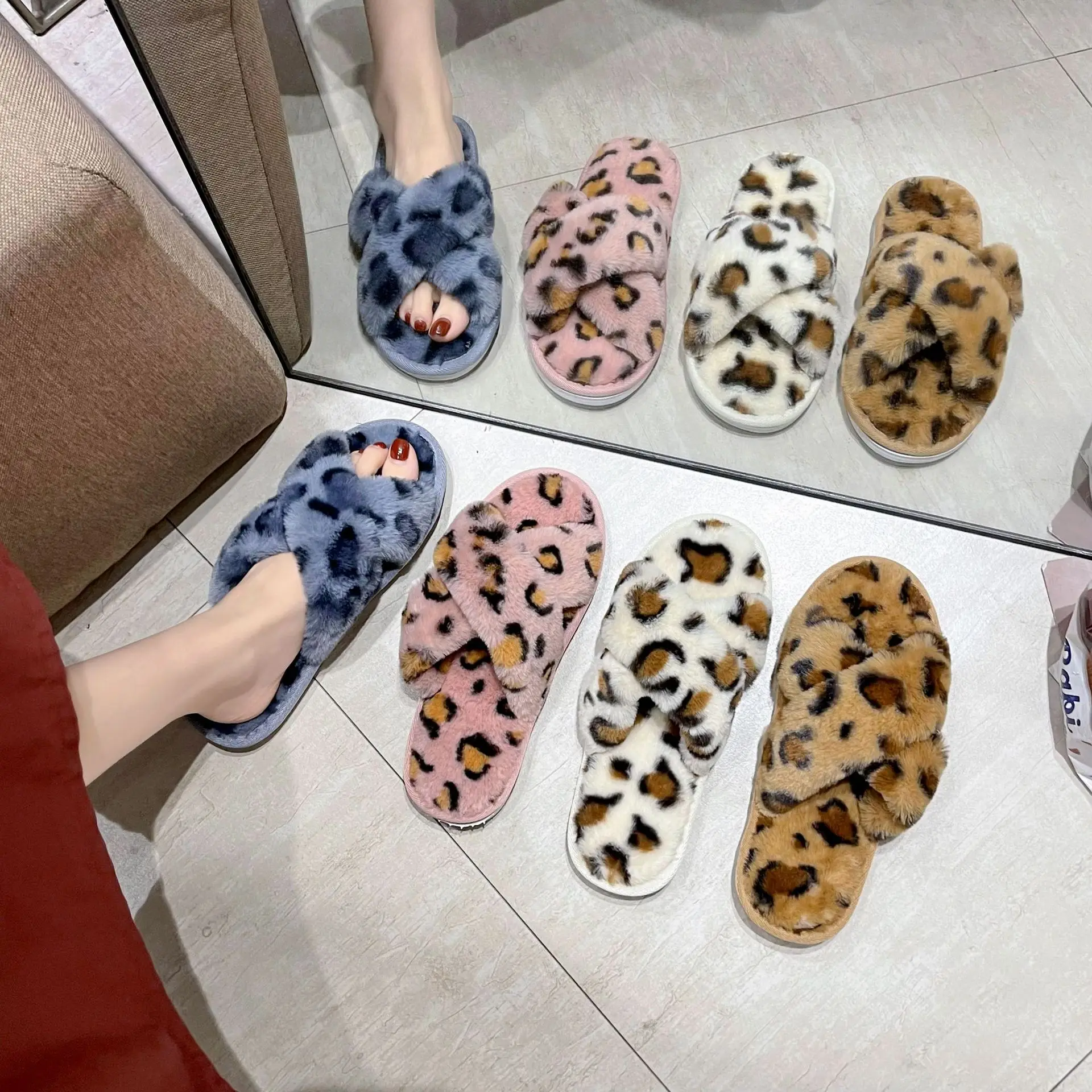 

Leopard Fur Slipper Slippers Ladies Fluffy Faux Fur Slipper Fashion Soft Indoor Furry designer slippers women famous brands, Customized colors