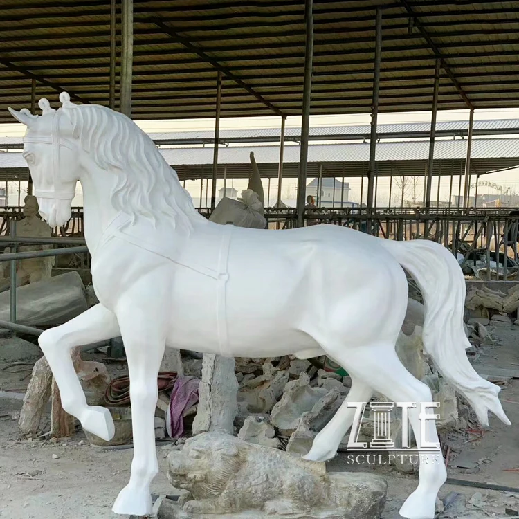 Factory Life Size Resin Animal Sculpture Fiberglass Horse Statue For