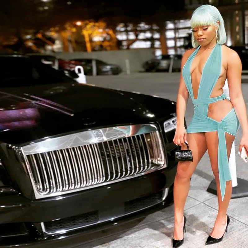 

2021low price wholesale nightclub stitching wind solid color sexy hollow open back lace hip maxi dresses