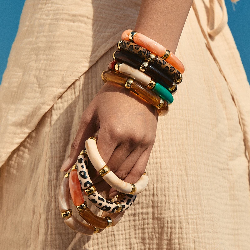 Boho Acrylic Beaded Stretch Bracelet for Women - Curved Tube Shape Gold Accent Elastic Bangle for Daily & Vacation Wear