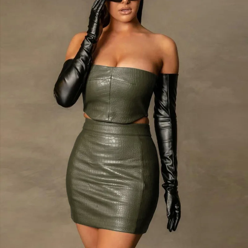 

Wholesale 2021 Women 2 Piece Strapless Corset Leather Crop Top And Mini Skirt Set