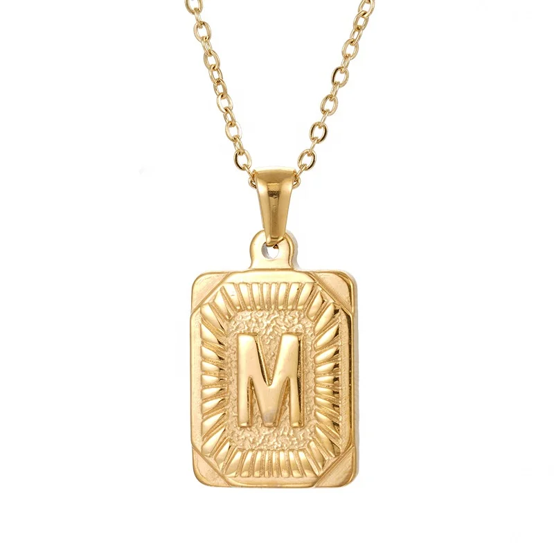 

2021 retro gold-plated fashion 26 letter pendant necklace square uppercase A-Z cube letter necklace