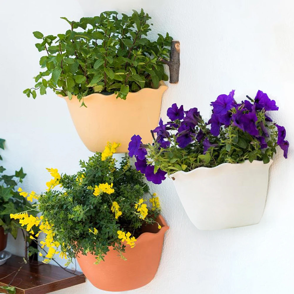 

Huazhiai Modern Design Garden Wall Plastic Hanging Planter Flower Pot