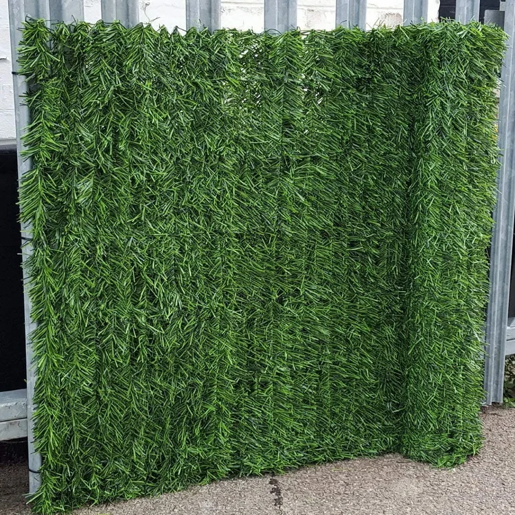 

wholesale product with MOQ 1000 PIECES 1*3 m artificial lawn hedge fence roll for wall