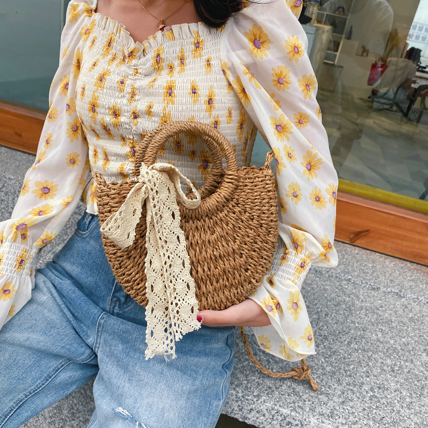 

Leisure Solid Handmade Rattan Woven Straw Bag Small Beach Tote Fashion Handbags Summer 2021