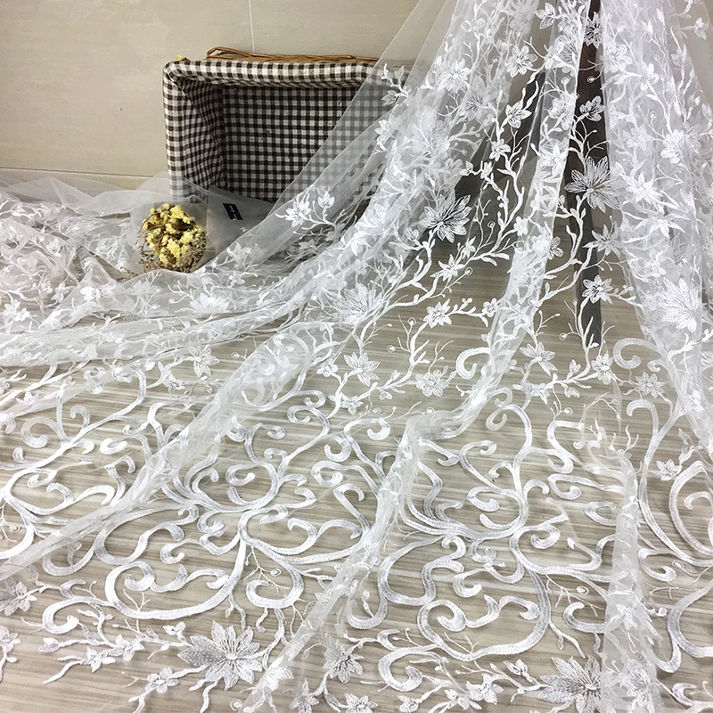 

New fashion embroidery lace fabric for bridal dress, Ivory