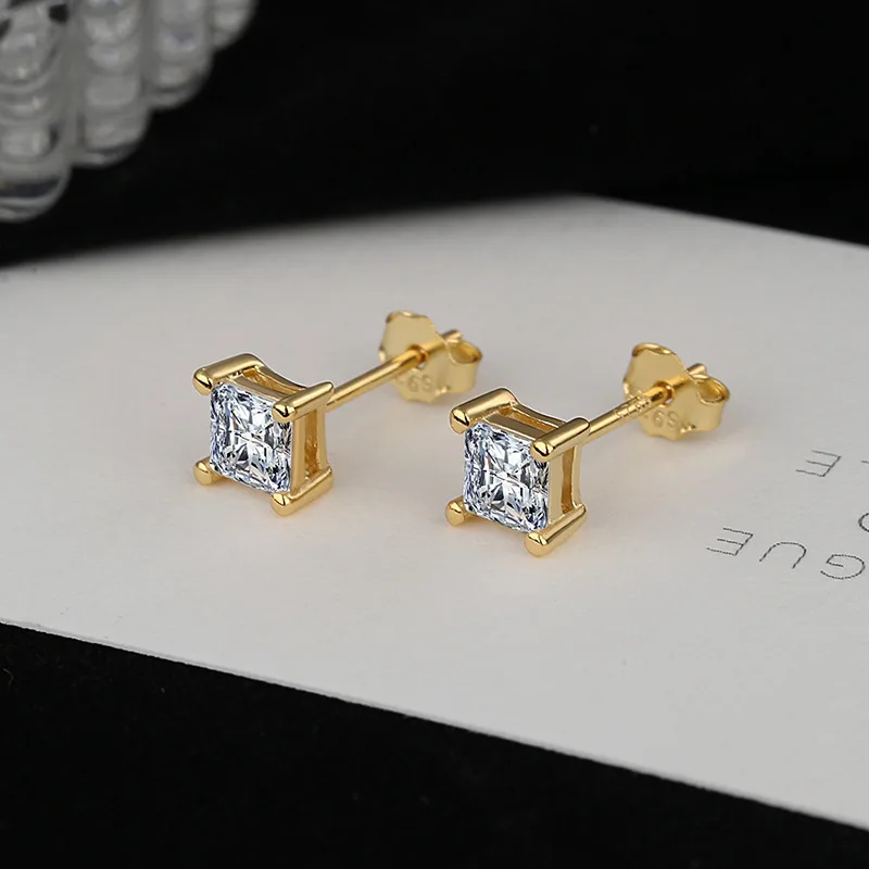 

Simple Design S925 Silver Diamond Stud Earrings Princess Cut 925 Sterling Silver Zircon Earrings For Men Women