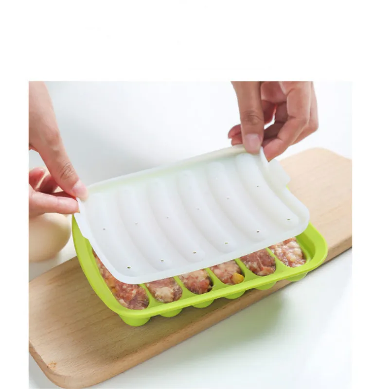 

Kitchen DIY Accessories Baking Silicone Creative Heat Resistant Meat Ball Cake Hot Dog Sausage Mold, Multi-color