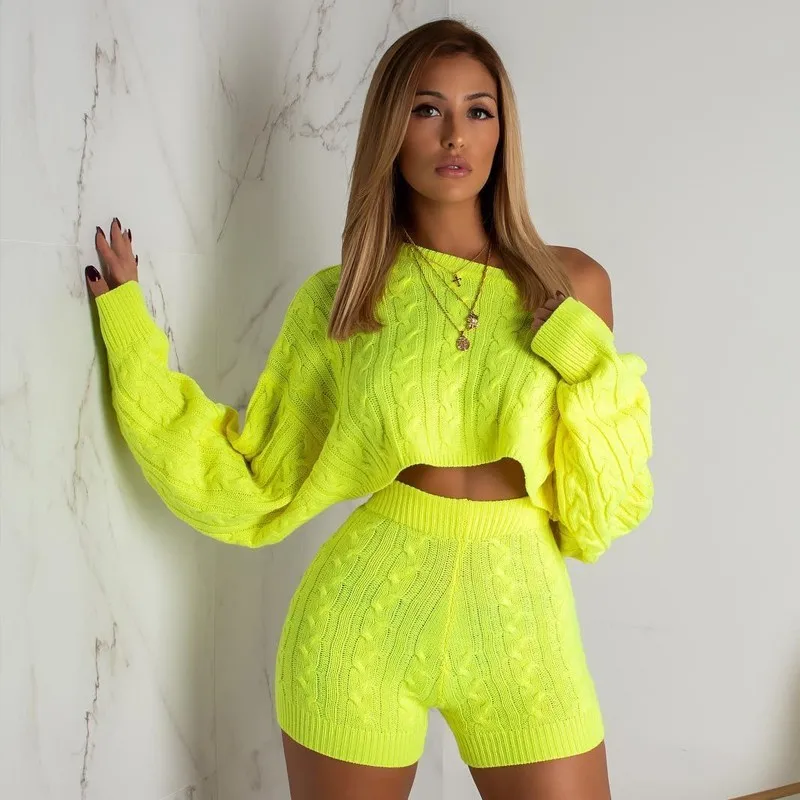 

China factory women sweaters solid colors cropped top and tight shorts knit sexy women corp sweater 2 piece set, Customized color