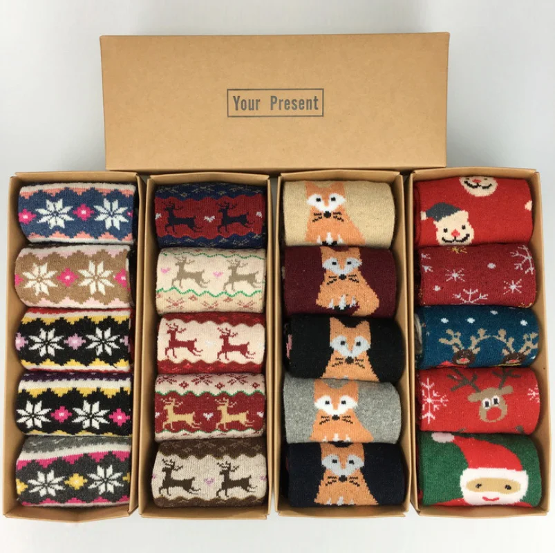 

2022 Winter Unisex Casual Cute Cartoon Cotton Caletines Thick Funny Women Christmas Socks With Box, As show picture