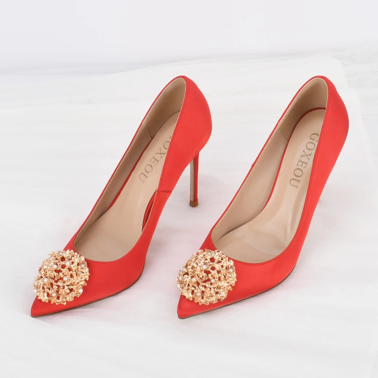 

Goxeou Chinese Classic Pointed Toe Wedding Shoes Fashion Satin Sexy Red Woman High Heel for Ladies Thin Heels for Bride Pumps