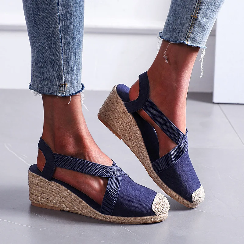 

2022 spring and summer retro Baotou straw woven wedge sandals cross-strap wedge toe sandals, women's plus size sandals