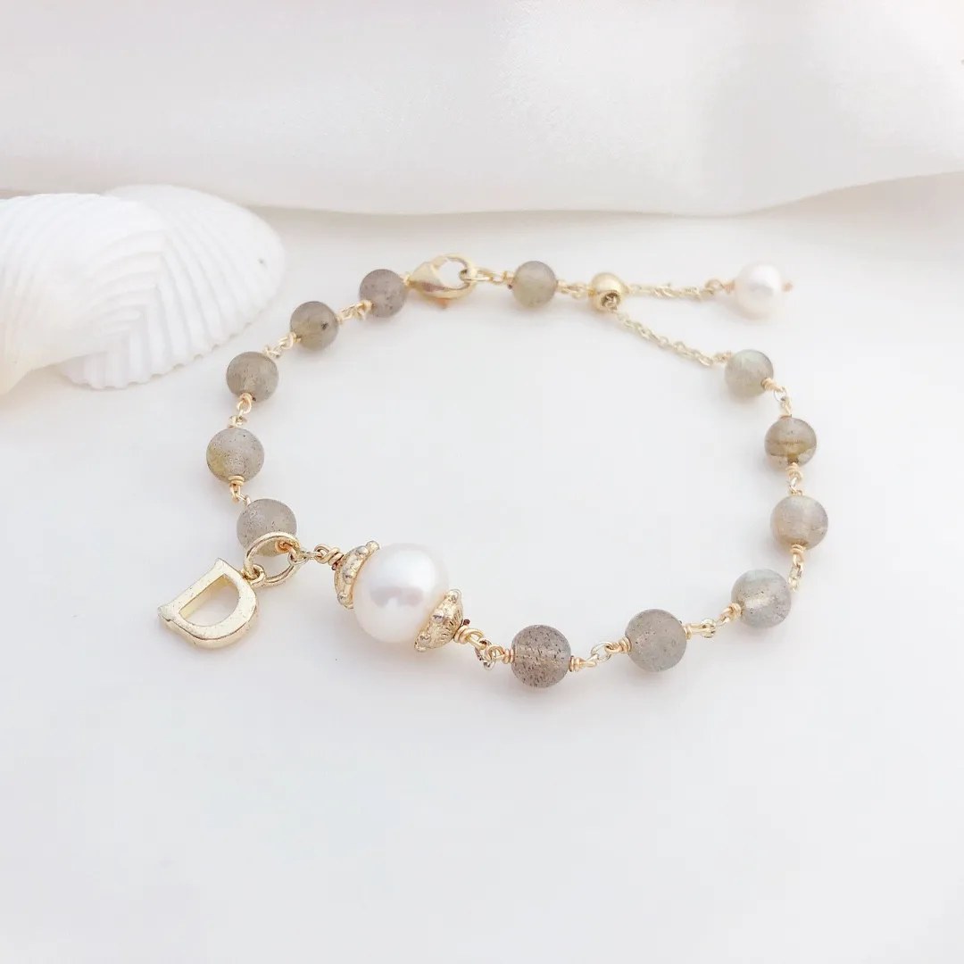 

Personality D Letter Pendant Freshwater Pearl Moonstone Bracelet Women Adjustable Pearl Bracelet, Picture shows