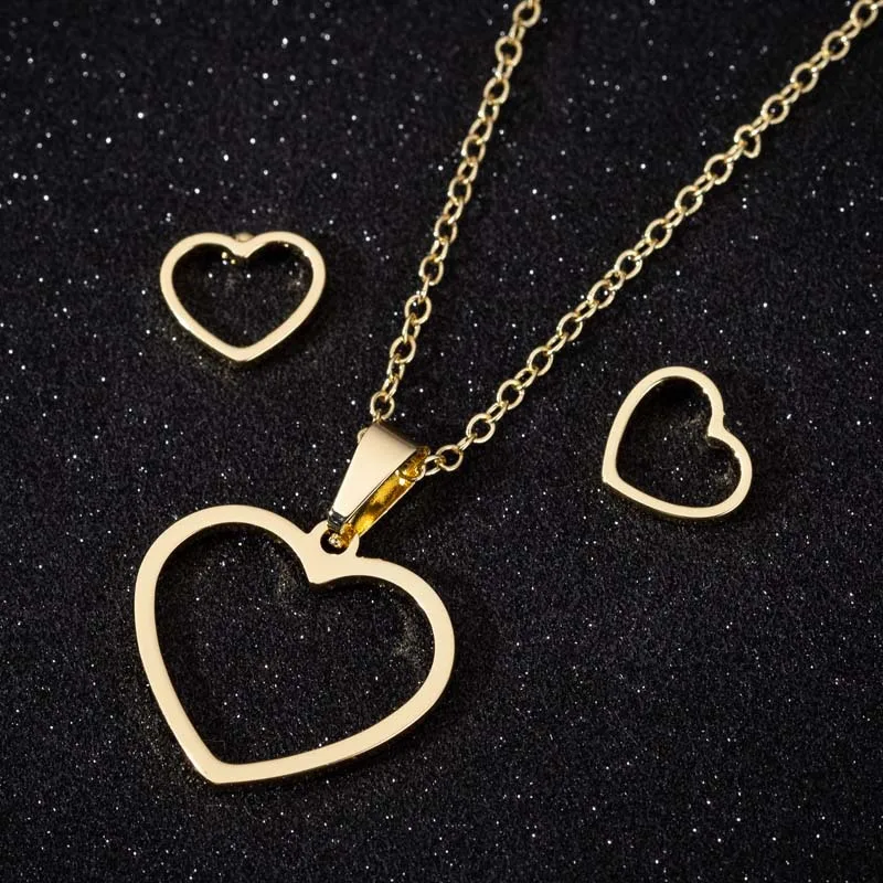 

Wholesale Price Stainless Steel Hollow Heart Jewelry Set Simple Titanium Steel Heart Pendant Necklace Earring Set for Women Gift